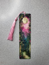 Load image into Gallery viewer, Metal Moon Garden Bookmarks
