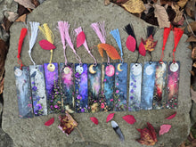 Load image into Gallery viewer, Metal Moon Garden Bookmarks
